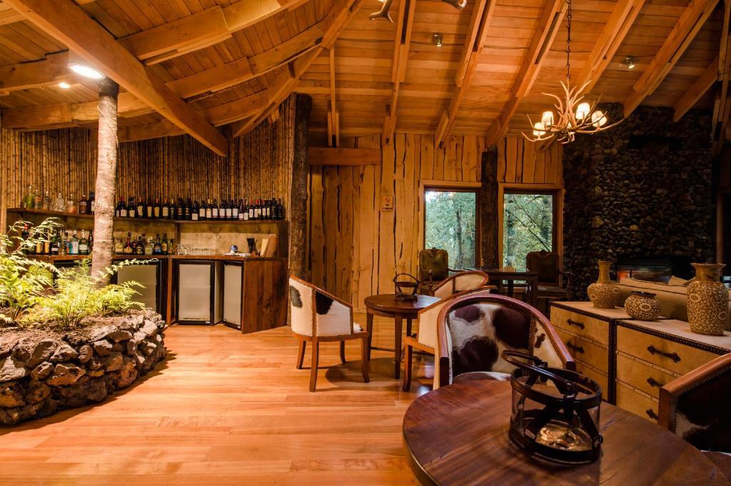 Huilo Huilo Nawelpi Lodge Puerto Fuy Ngoại thất bức ảnh