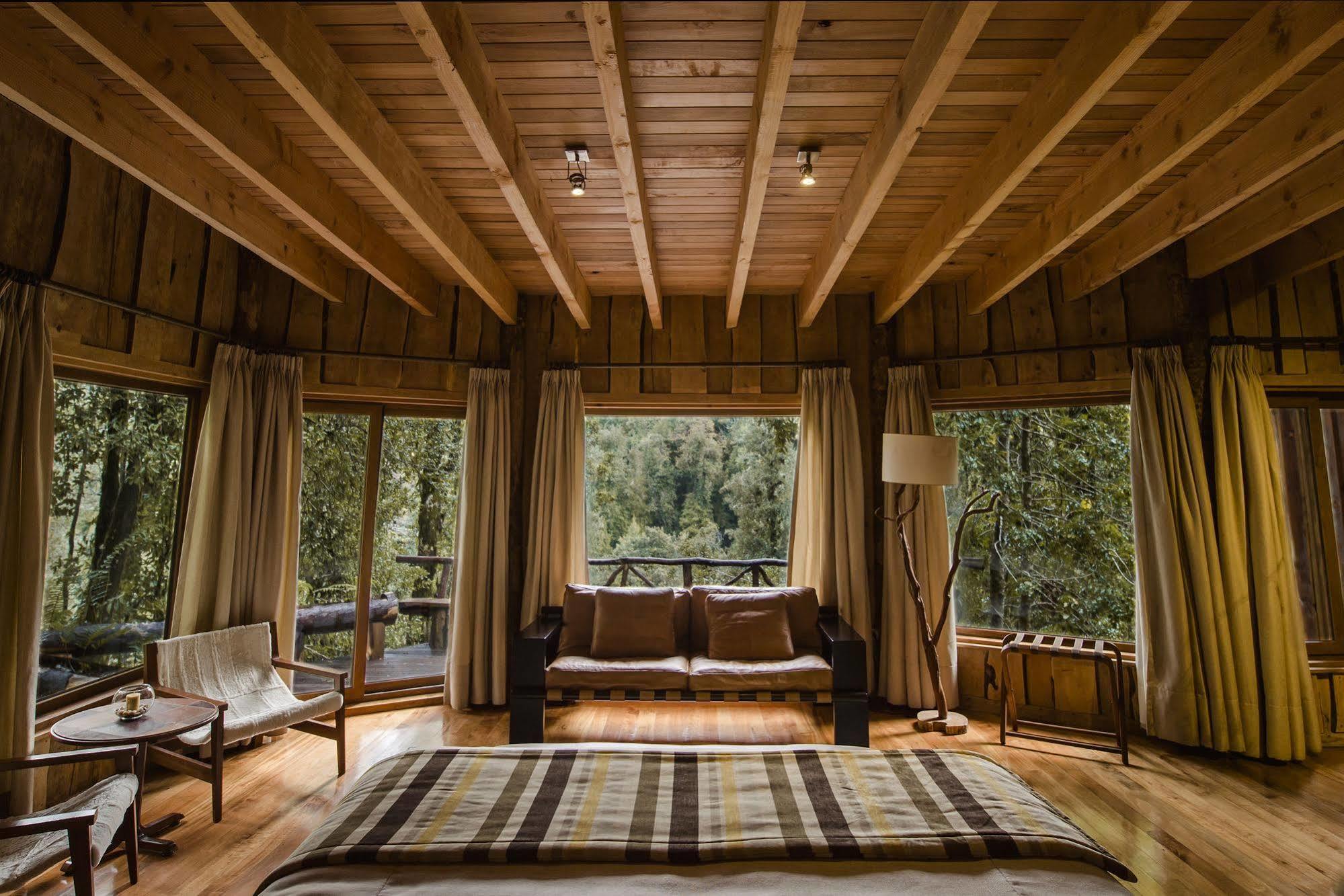 Huilo Huilo Nawelpi Lodge Puerto Fuy Ngoại thất bức ảnh