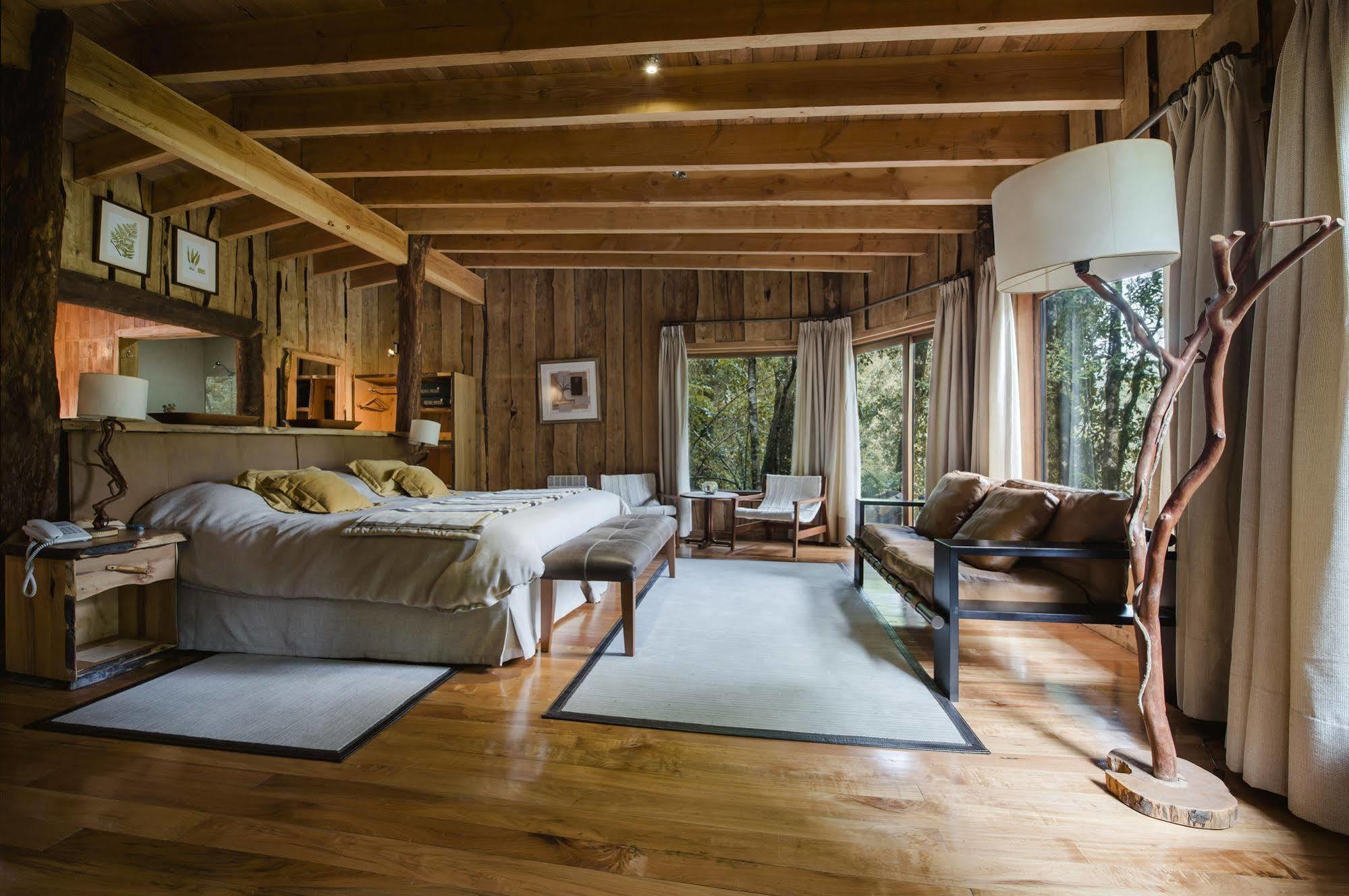 Huilo Huilo Nawelpi Lodge Puerto Fuy Ngoại thất bức ảnh